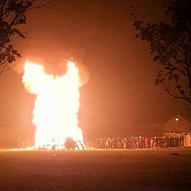 Male "Karen" Threatens to Report Adrian Over Bonfire Discussion Image