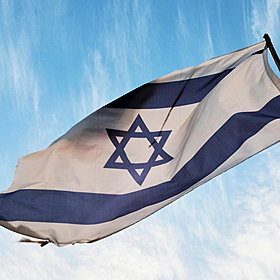 Should former Israeli soldiers be allowed in Ireland? Image