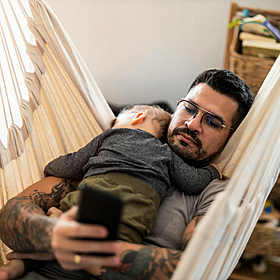 Are parents’ smartphones harming babies’ development? Image