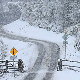 Why older people should be looked after in cold weather Image