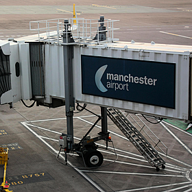 Officer stomps man at Manchester Airport - what happened? Image