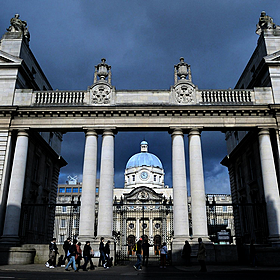 Opposition politicians will gather to defend Ireland’s Triple Lock Image