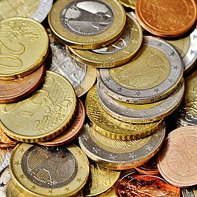 Why do people have issues with financial literacy? Image