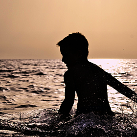 How to swim safely this summer! Image