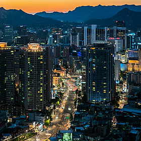The Ultimate Guide: Senior Travel Image