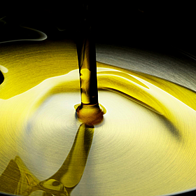 Investigation into how cooking oil is been transported in China Image