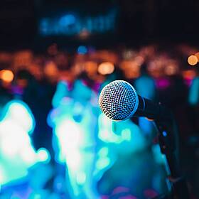 Industry Review: Comedians Image