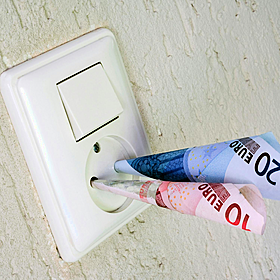 Pensioners hit by crippling energy bills Image