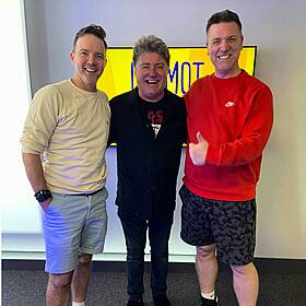 Pat Shortt Reunites With One Irish Family That He Will Never Forget Image
