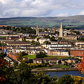 Guided tours of Derry City Image