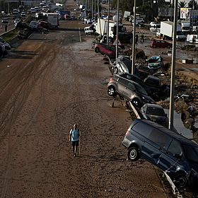 Latest on the devasting flash flood in the Valencia region Image