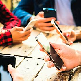 The rise of 'Phubbing' and how to deal with it Image