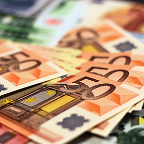 Is there joy in frivolous spending? Image