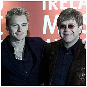 Gift Grub: Ronan Keating’s Tribute to Enoch Burke Image