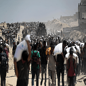 Salim Oweis of UNICEF on the ongoing humanitarian crisis in Gaza Image