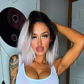 ‘I get a lot of hate’ - Irish mum is one of the world’s top OnlyFans models Image