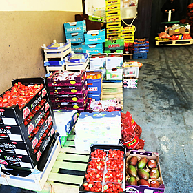 How are vegetables sold for cheap? Image