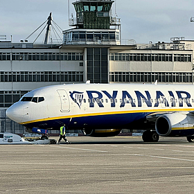 Would you pay for a Ryanair subscription? Image