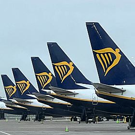 Ryanair announces airport desks will be gone by May Image