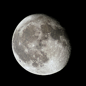 The chance of an asteroid hitting the Moon rises - but why? Image