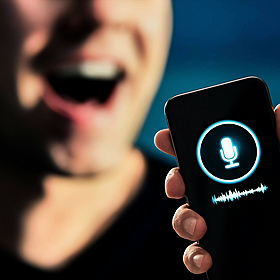 Is it OK to play loud music on your phone while on public transport? Image