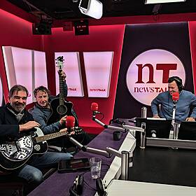 On the Road Again with Tom Dunne & Fiachna Ó Braonáin Image