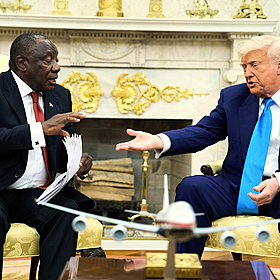 Donald Trump and South African President what happen in the Oval office? Image