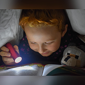 Are kids' attention spans impacting their ability to read? Image