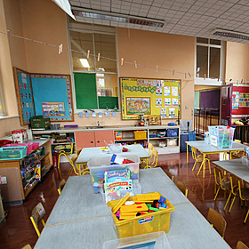 Should the Amhrán na bhFiann be taught in schools? Image