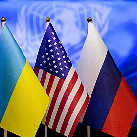 Putin plays down U.S. proposal for three-way talks Image