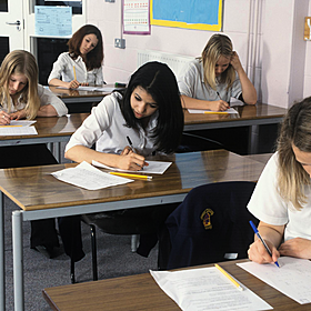 Overcrowded Classrooms Image