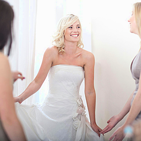 How to Decide Who to Invite to Your Wedding Image