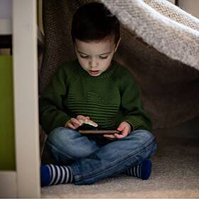 Greystones Parents Ban Smartphones For Primary Kids Image