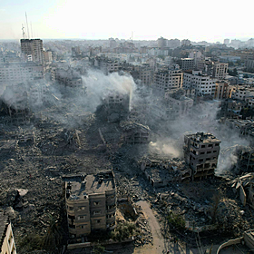Protests erupt in Israel over hostages held in Gaza Image