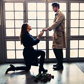 Stuck Up Woman Makes Disgusting Comments About Women Who Propose to Men! Image