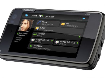 Nokia ships the N900 Linux phone