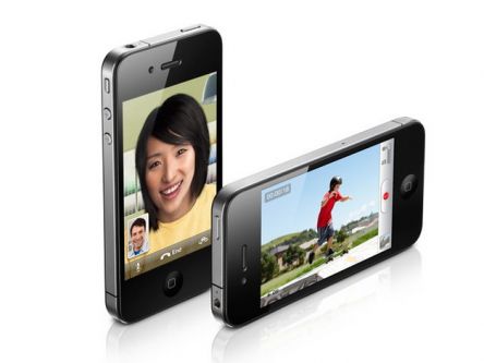 Maxroam brings low-cost Euro-roaming to iPhone 4