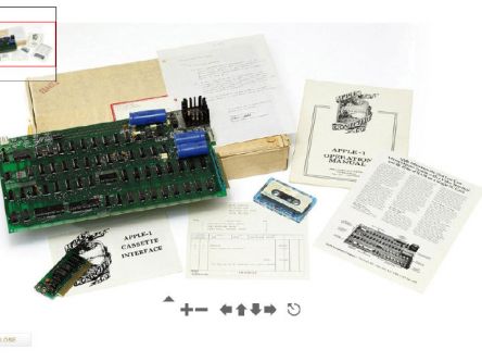 1976 Apple-1 computer sold for £133,000 in auction