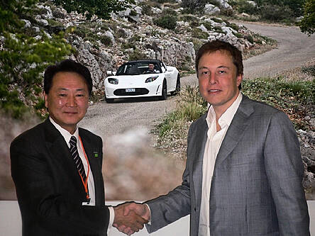 Panasonic invests US$30m in Tesla