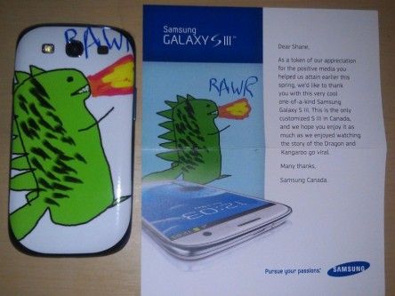 Samsung fan gets custom Galaxy S III following bizarre request