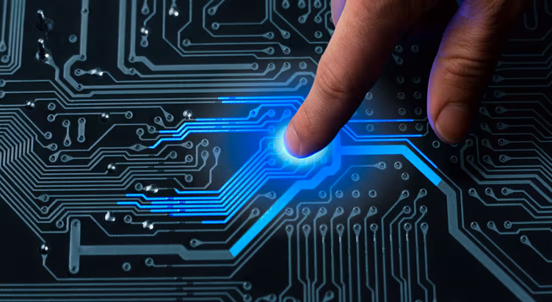 Ireland&#8217;s microelectronics sector on track to create 1,300 new jobs by 2015