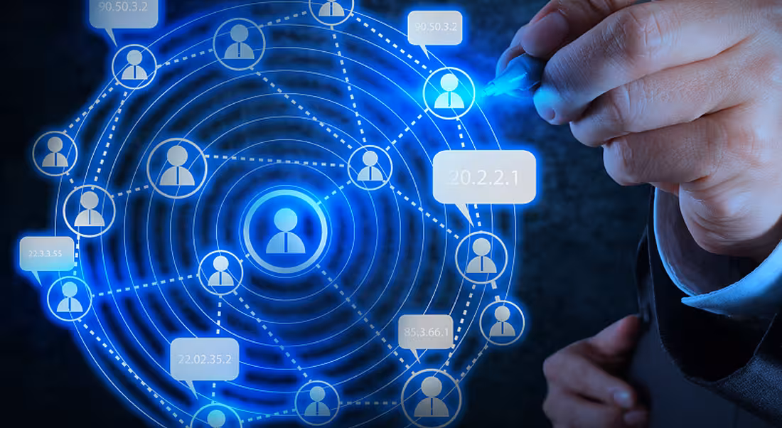Social résumé: How job seekers and employers are connecting online (infographic)
