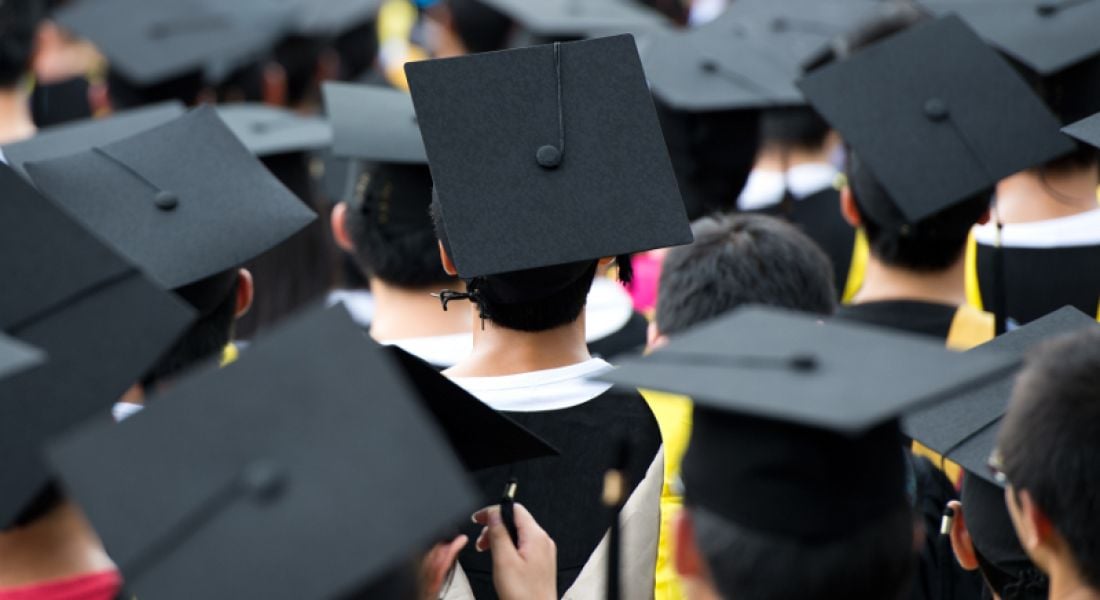 Colleges need to produce more big data graduates to fill future jobs, EMC says
