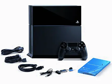 Review: PlayStation 4 (video)