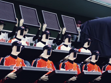 Robots replacing South Korean baseball fans