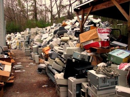 Apple to recycle customers’ old devices for free in environmental promotion