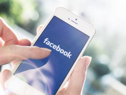 With 1bn views per day, Facebook adds counter to native videos