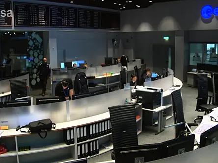 Philae separates from Rosetta and begins descent to comet 67P (live)