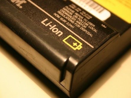 Recycled laptop batteries could power developing world