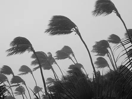 Cyclone Pam reportedly hits Vanuatu capital with 115mph winds